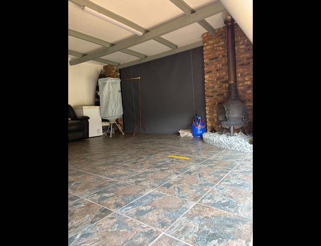 4 BEDROOM HOUSE FOR SALE IN RIVERSDALE
